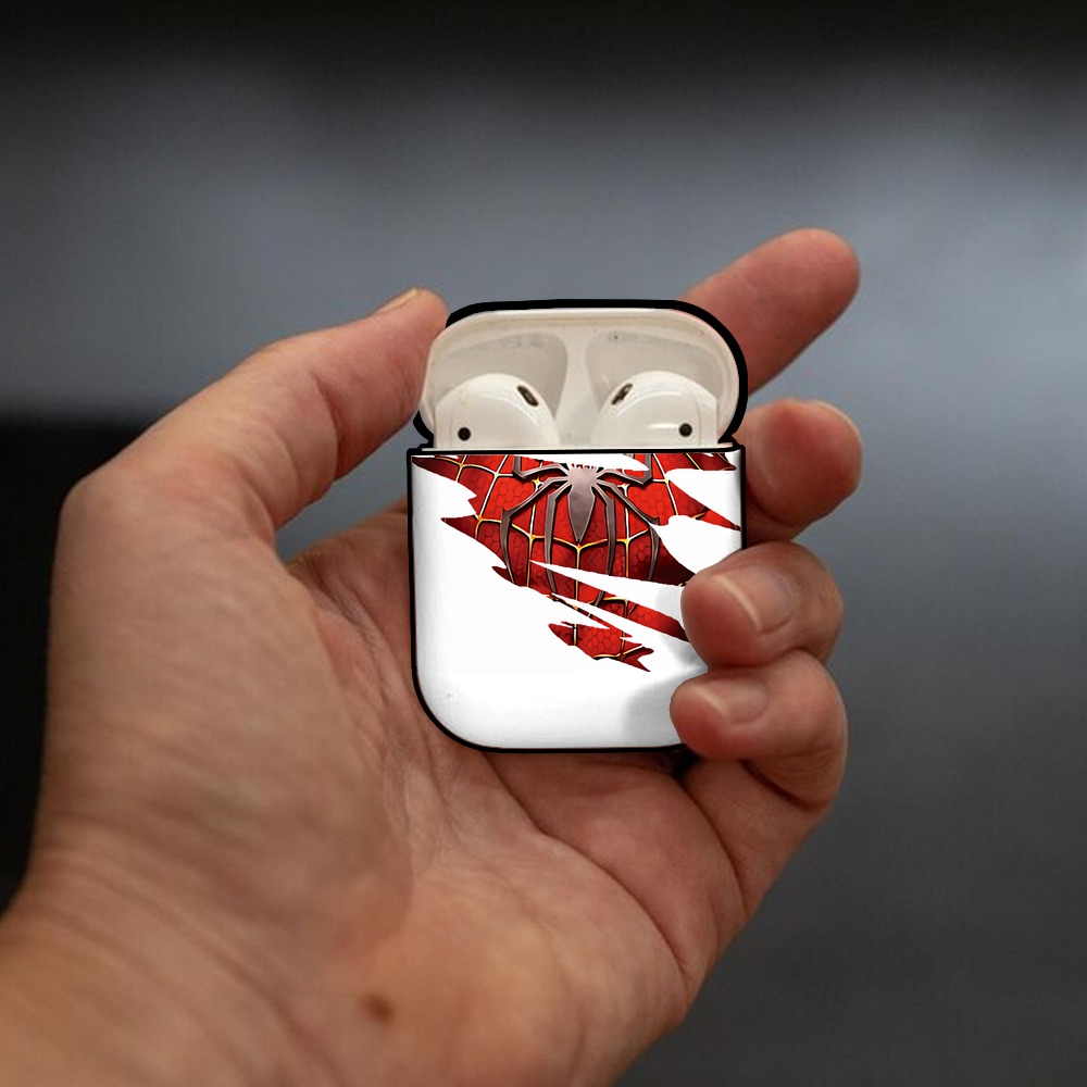 Spider Man スパイダーマン AirPods 第2世代保護ケース ハードシェル ブラック 耐衝撃・防指紋・カラビナ付き